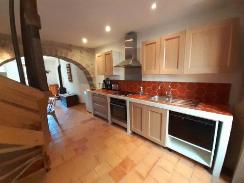 Lagrasse House | Gîte des tineries