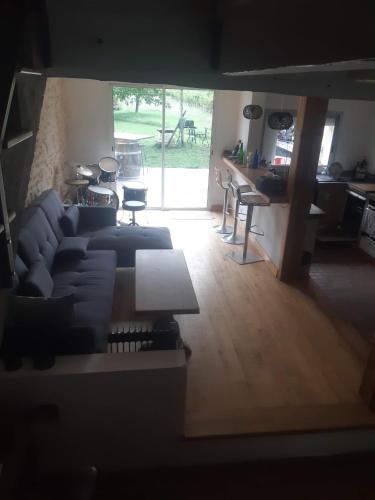 Saint-Sulpice-de-Faleyrens Apartment | gîte des vignes de Saint emilion