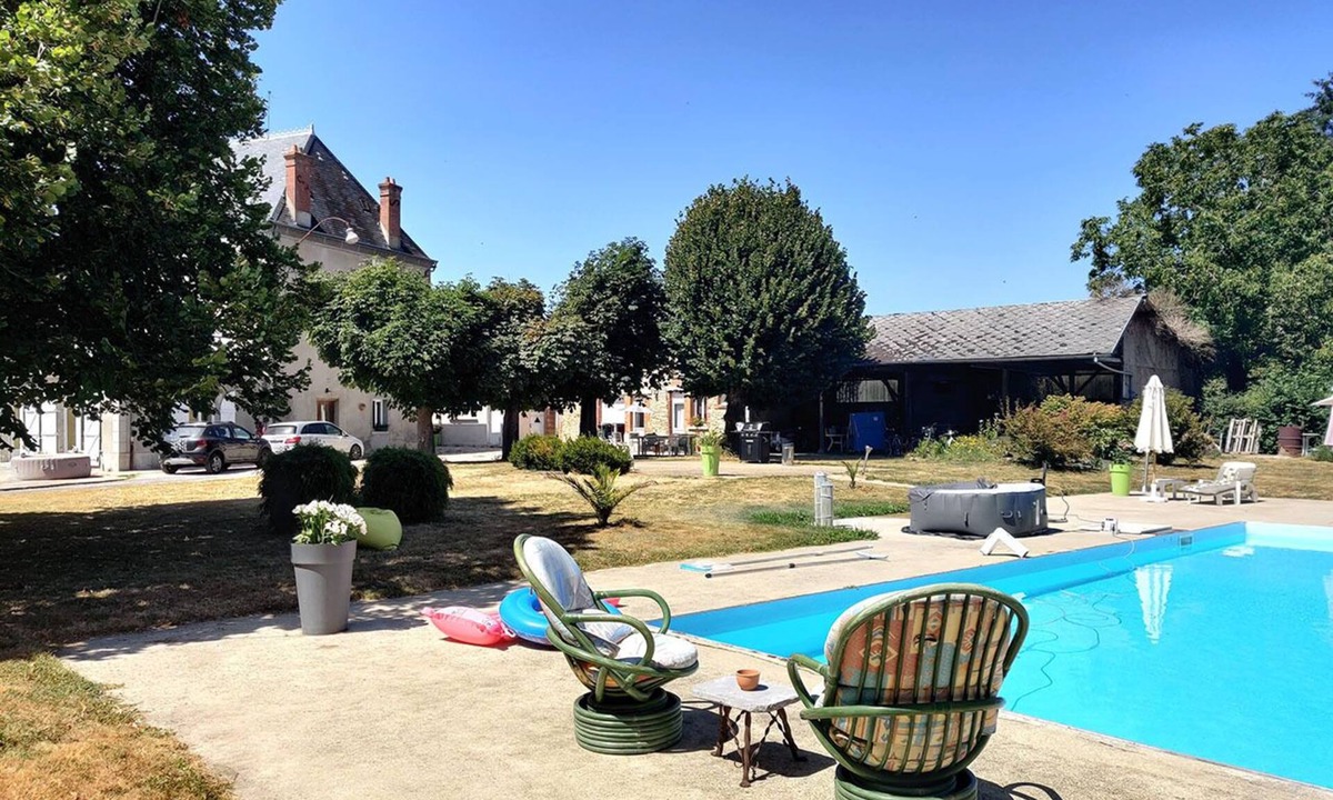 Bussiere-Dunoise Cabin | Gîte, dormitory: house 100m2