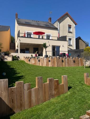 Sille-le-Guillaume Apartment | Gîte du Chateau de Sillé le Guillaume