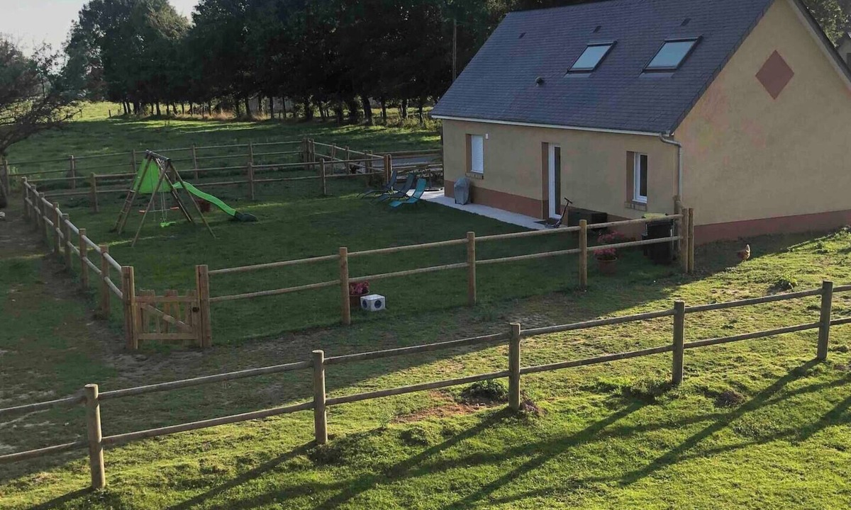 La Frenaye House | Gîte du coquelicot