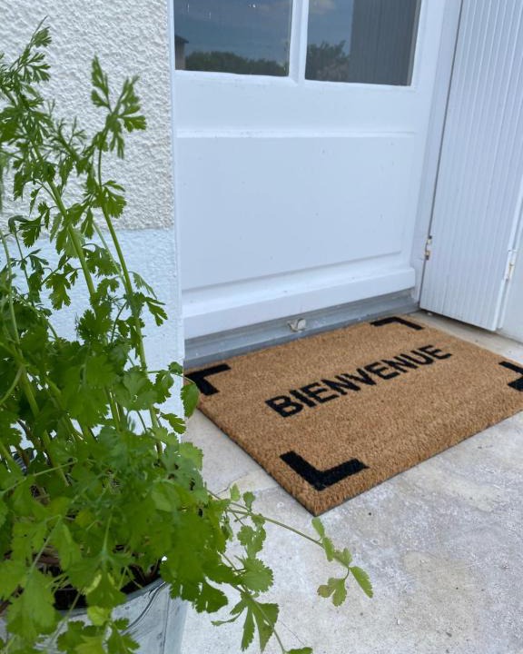 Couture-dArgenson Apartment | Gîte du Cordonnier