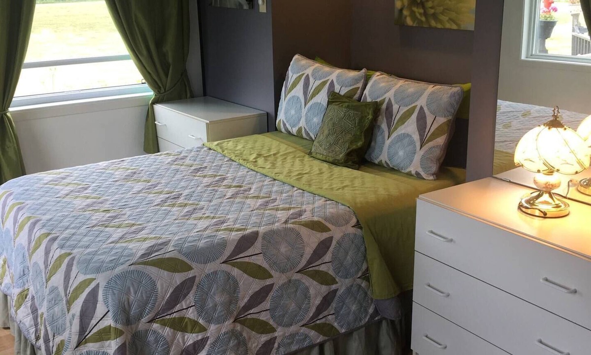 Isle aux Coudres Bed & Breakfast | Gîte du Moulin, Bedroom #1