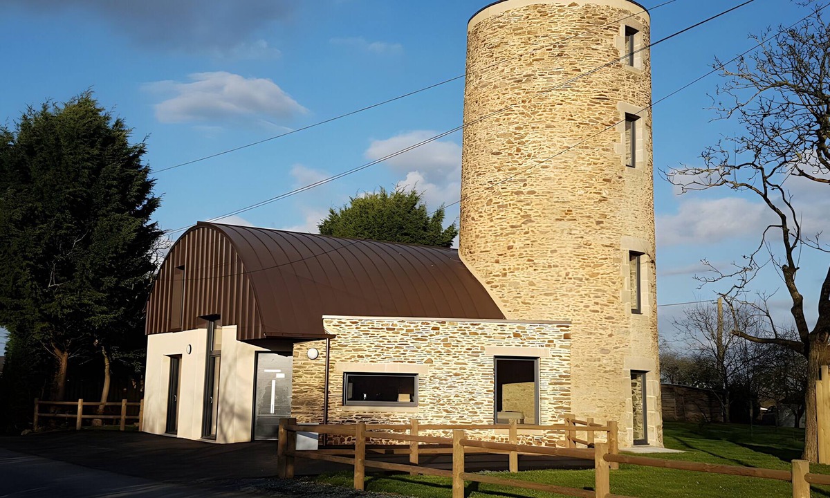 Fay-de-Bretagne House | Gîte du moulin de la violaye – Unique Restored Windmill near Nantes