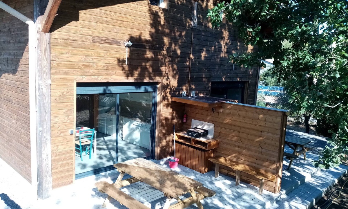 Les Vans House | Gîte du soleil levant