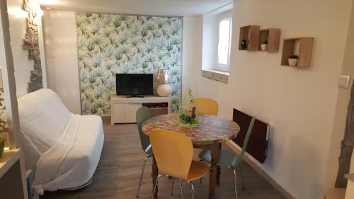Mazeyrat-d'Allier Apartment | Gîte Du Vignal