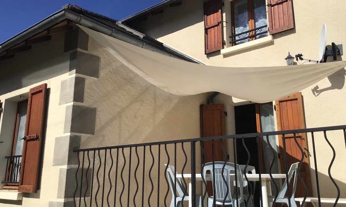 Lascelle Apartment | Gîte En Duplex