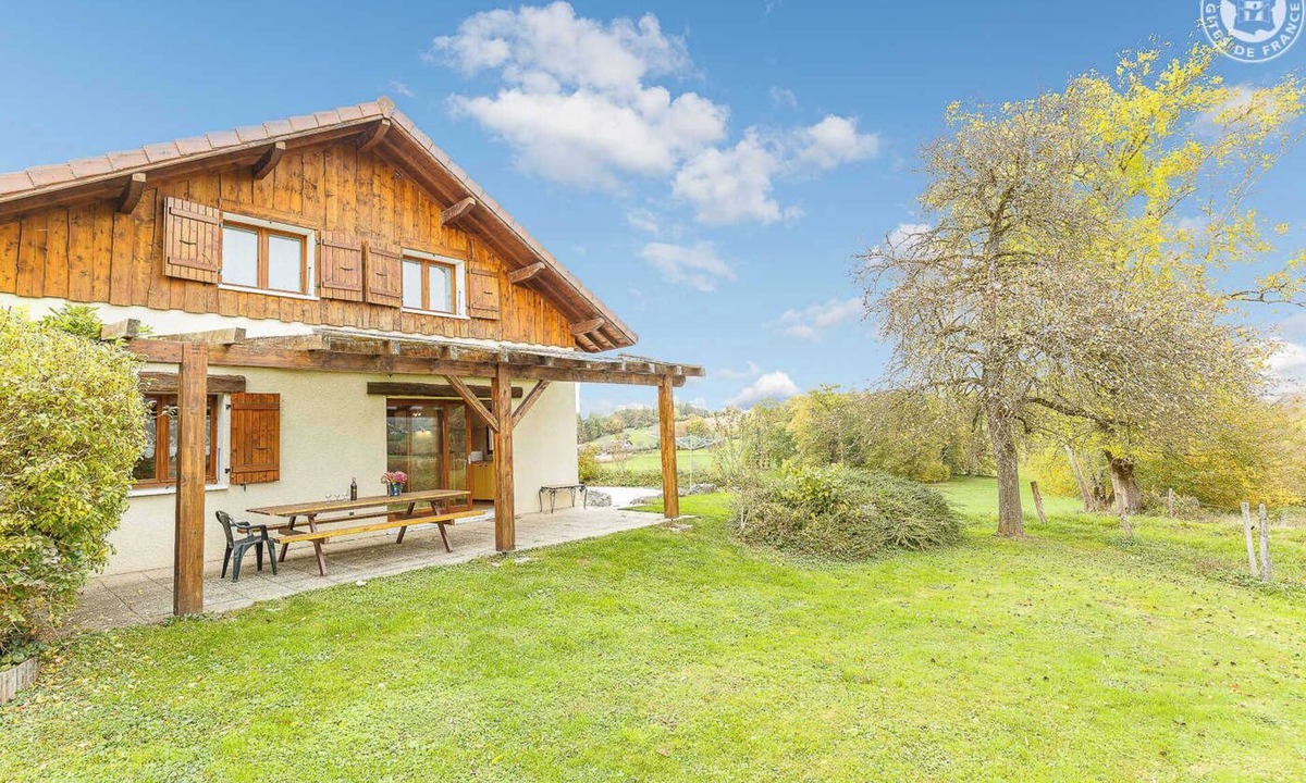Epersy House | Gîte - ENTRELACS - Gîte