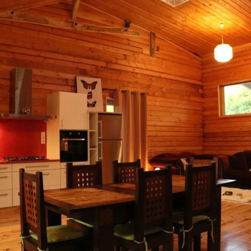 Pons House | Gîte esprit cabane spacieux avec accès SPA privatif et piscine de 2 à 10 voyageurs