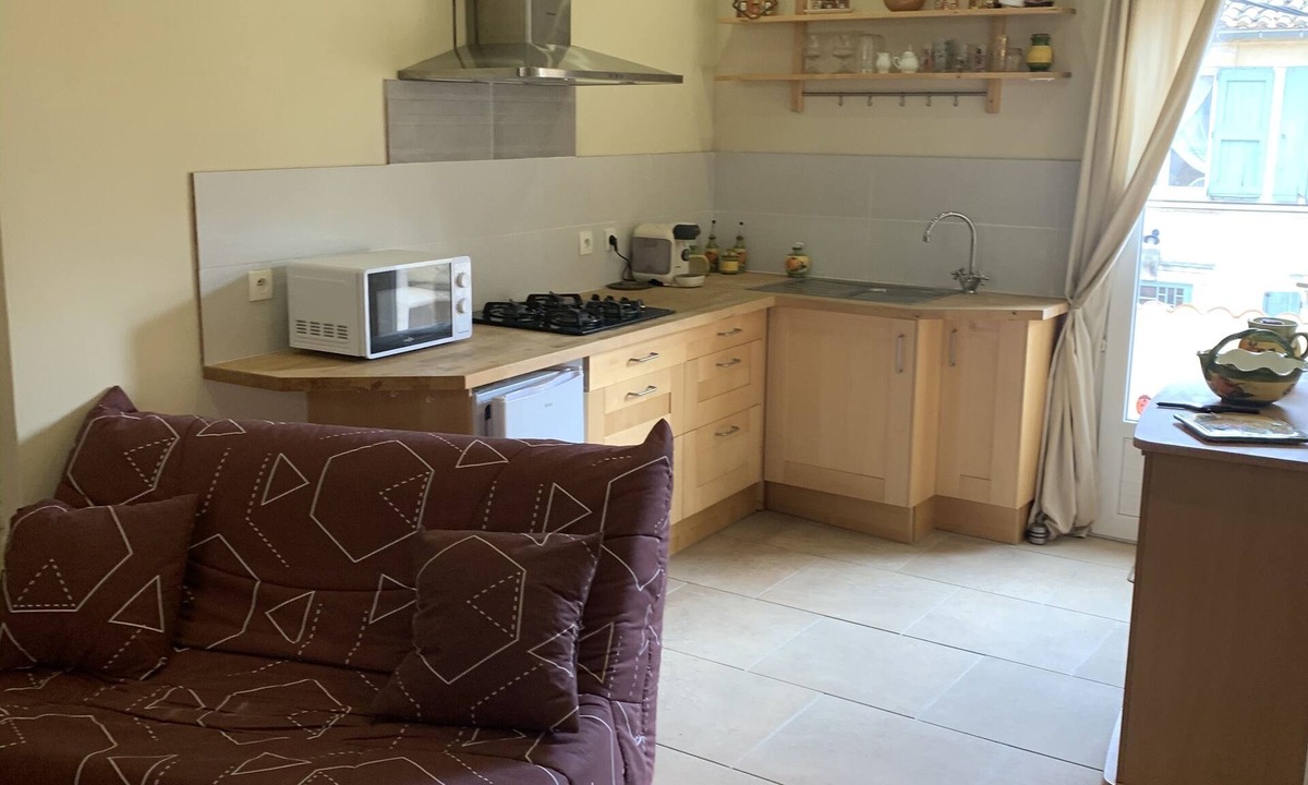 Montouliers Apartment | Gîte for rent