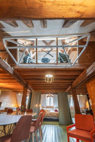 Nuits-Saint-Georges Apartment | Gîte insolite