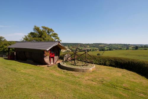 Vimoutiers House | Gîte Insolite Les Tonneaux Sa vue Magnifique et Panoramique