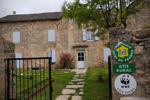 Saint-Andre-de-Vezines House | Gîte L'Ancien Presbytère