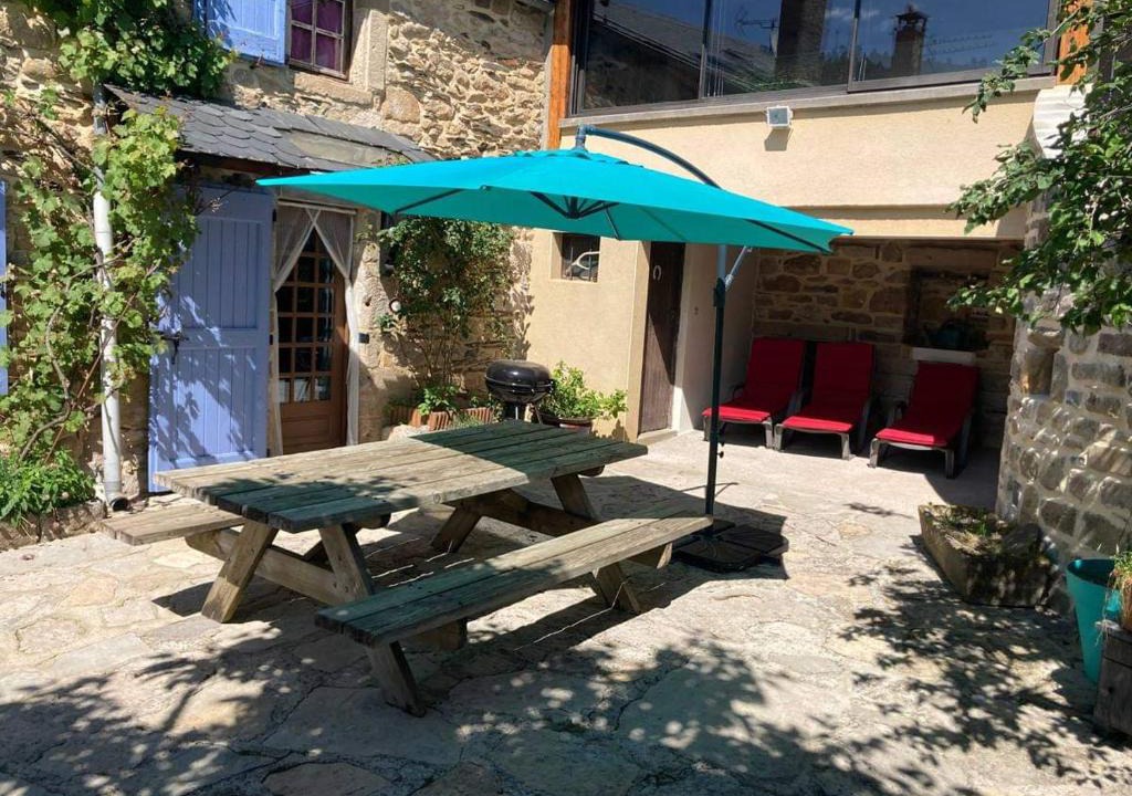 Meyrueis House | Gîte L'hirondelle