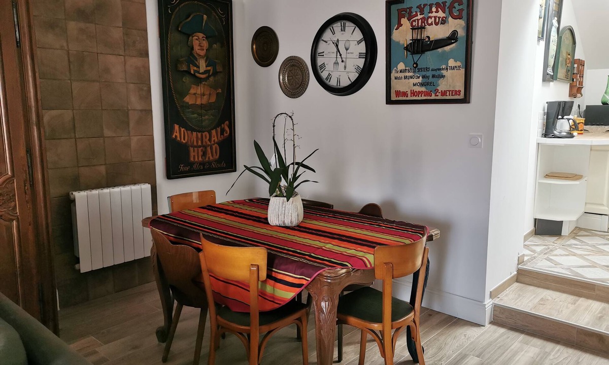 Athee House | Gîte La Belle Hermine