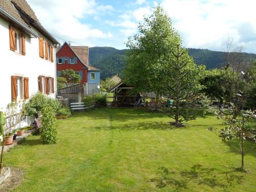 Husseren-Wesserling Bed & Breakfast | Gîte La Charmaie