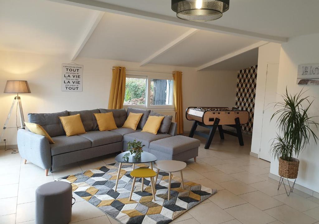 Etreaupont House | Gîte la crinière au vent