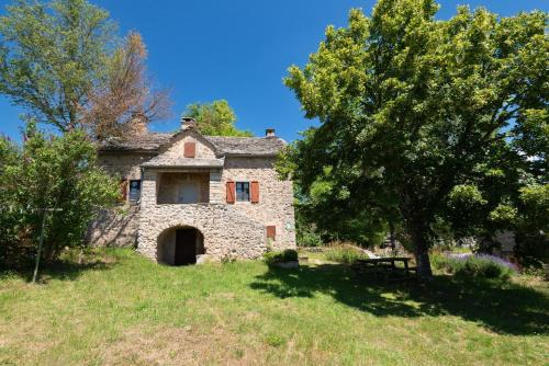 Saint-Pierre-des-Tripiers House | Gîte la vicairie 4/5 personnes