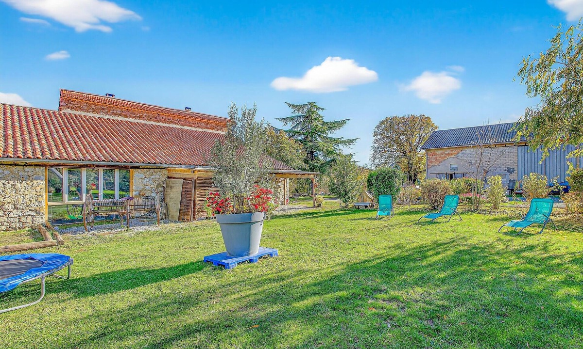 Laragne-Monteglin Cottage | Gîte la grange du logis
