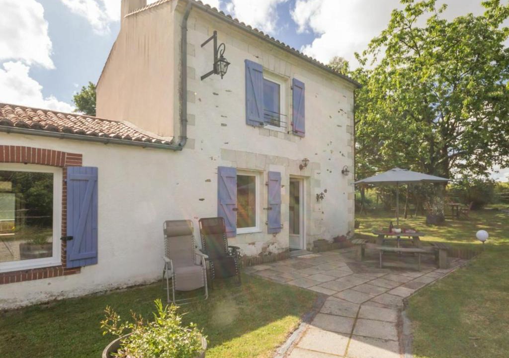 La Haie-Fouassiere House | Gîte La Haie-Fouassière, 3 pièces, 5 personnes - FR-1-306-817