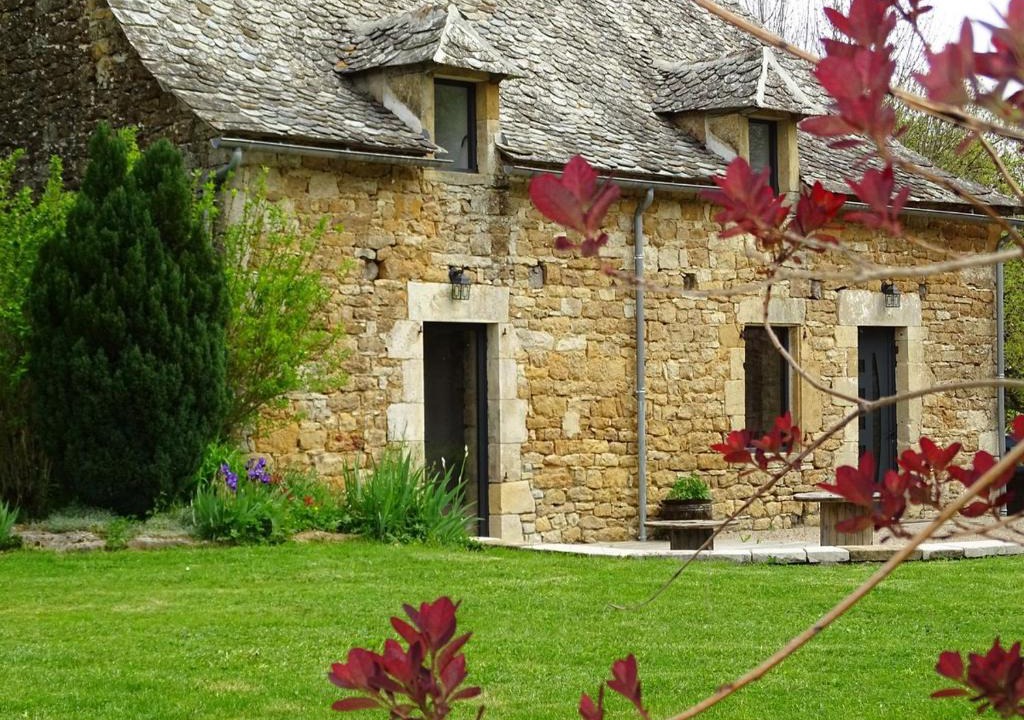 Bozouls House | Gîte La Laiterie - La Planhe