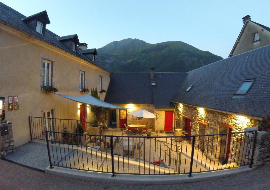 Sazos House | Gîte La Maisonnée
