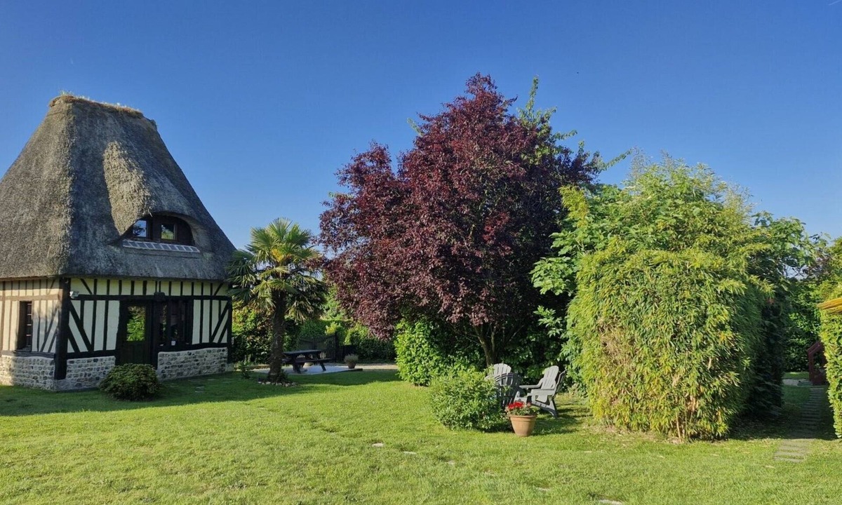 Fatouville-Grestain House | Gîte La Petite Chaumière near Honfleur, 2–5 guests, with pool