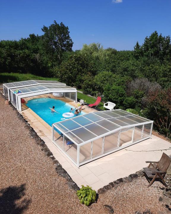 Montreuil-sur-Maine House | Gîte La Pironnière - Piscine, Nature, au bord de la Rivière