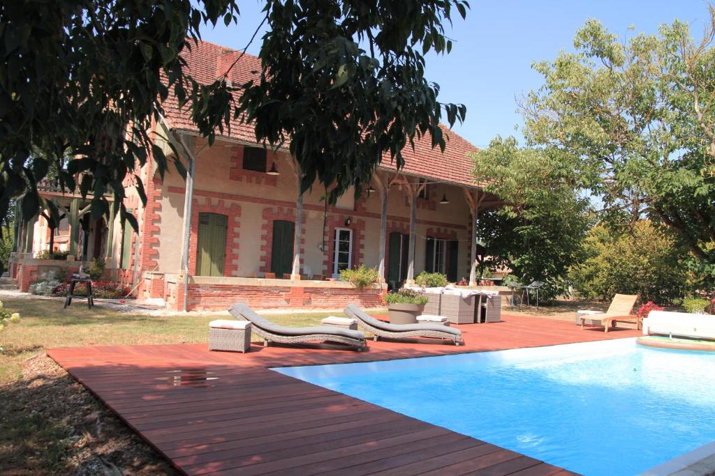 Lafitte-sur-Lot House | Gîte la Prunéloise