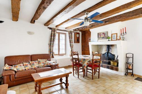 Savonnieres House | Gîte La Salamandre