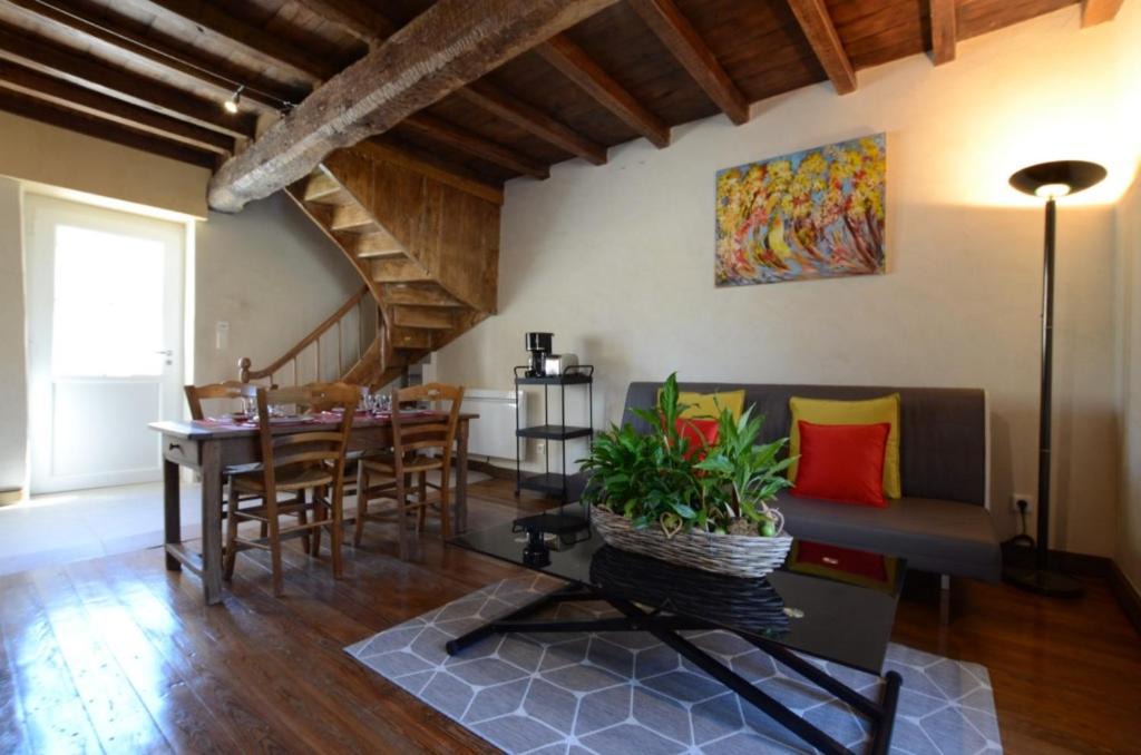 Balnot-sur-Laignes House | Gîte le Champenois