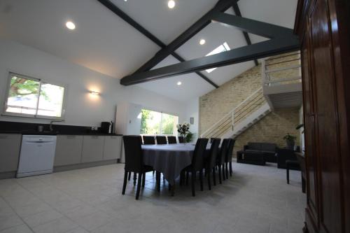 Jugy House | Gîte "Le Chemin des Moines"