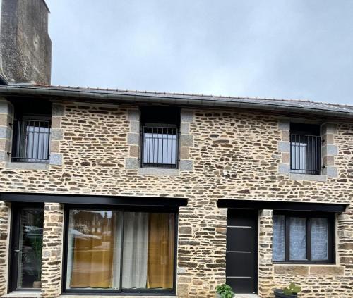 Saint-Ouen-La-Rouerie House | Gîte le Cordonnier 10 personnes Mont-Saint-Michel