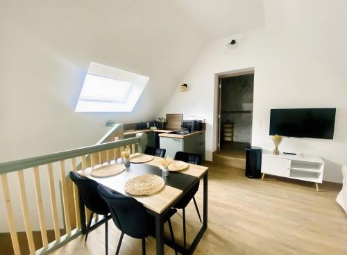 Saint-Quentin-en-Tourmont Apartment | Gîte Le Filou