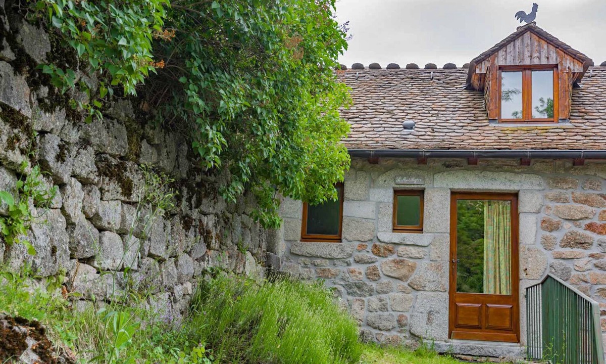 Fraissinet-de-Lozere House | Gîte Le Mont Lozère 2/4 persons