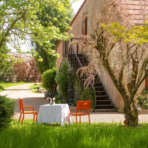 Palinges Apartment | Gîte Le Nid aux Papillons