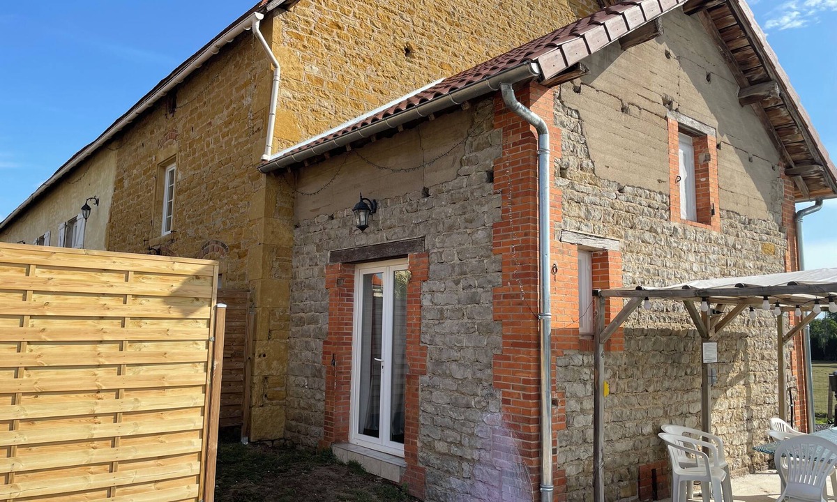 Artaix House | Gîte "Le Petit Arcel" - Les Gîtes de Lili