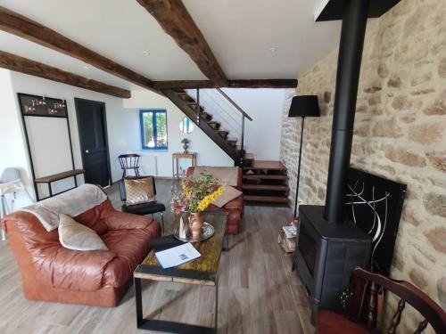 Trans-la-Foret House | Gîte Le Petit Menhir