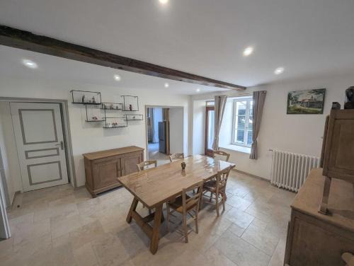 Bricon House | Gîte le saint goth