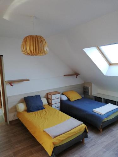 Ingrannes Apartment | Gîte Les Anes de Medeina