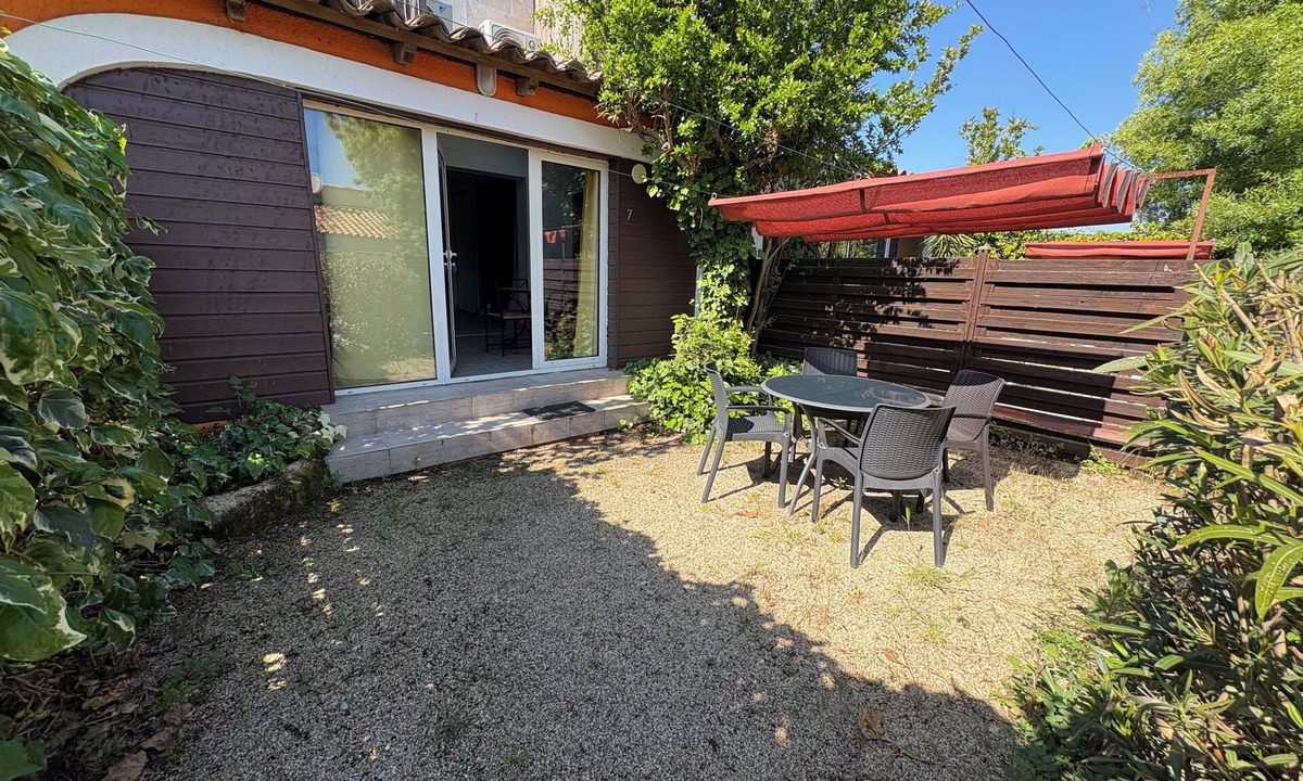 Laverune Bed & Breakfast | Gîte Les Aresquiers