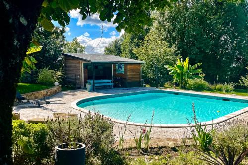 La Porcherie Apartment | Gîte Les Dalias