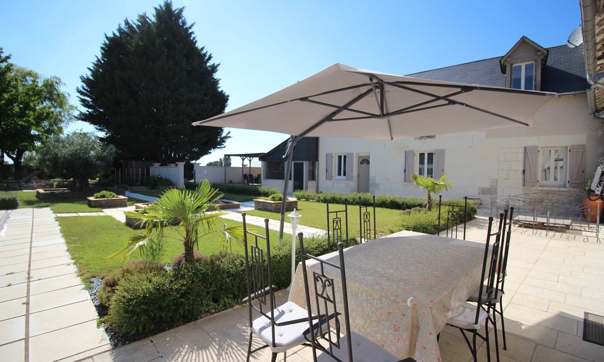 Betz-le-Chateau House | Gîte LES DOUCESHEURES- 110m²-3 rooms-8 pers