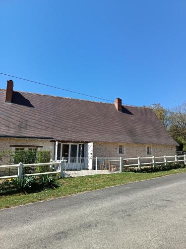 Chalonnes-sous-le-Lude House | GÎTE "LES GRANGES D'ANTAN" - La FORGE -