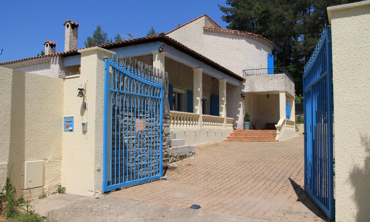 Laroque Apartment | Gîte les iris à la porte des Cévennes near montpellier