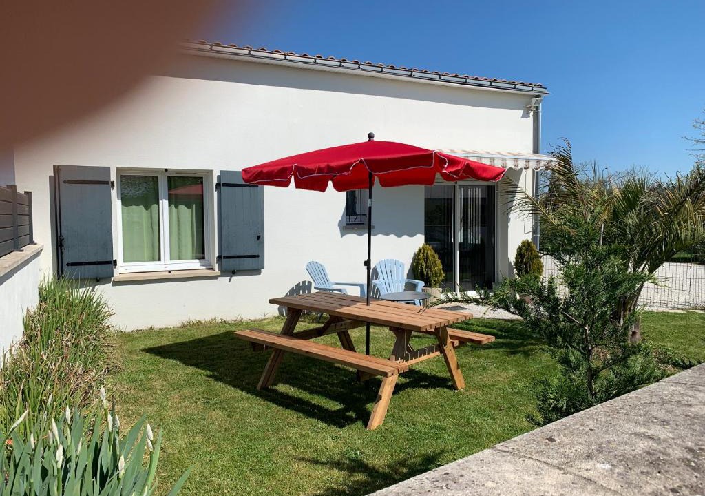 Fontenay-le-Comte Apartment | Gîte les Randonneurs