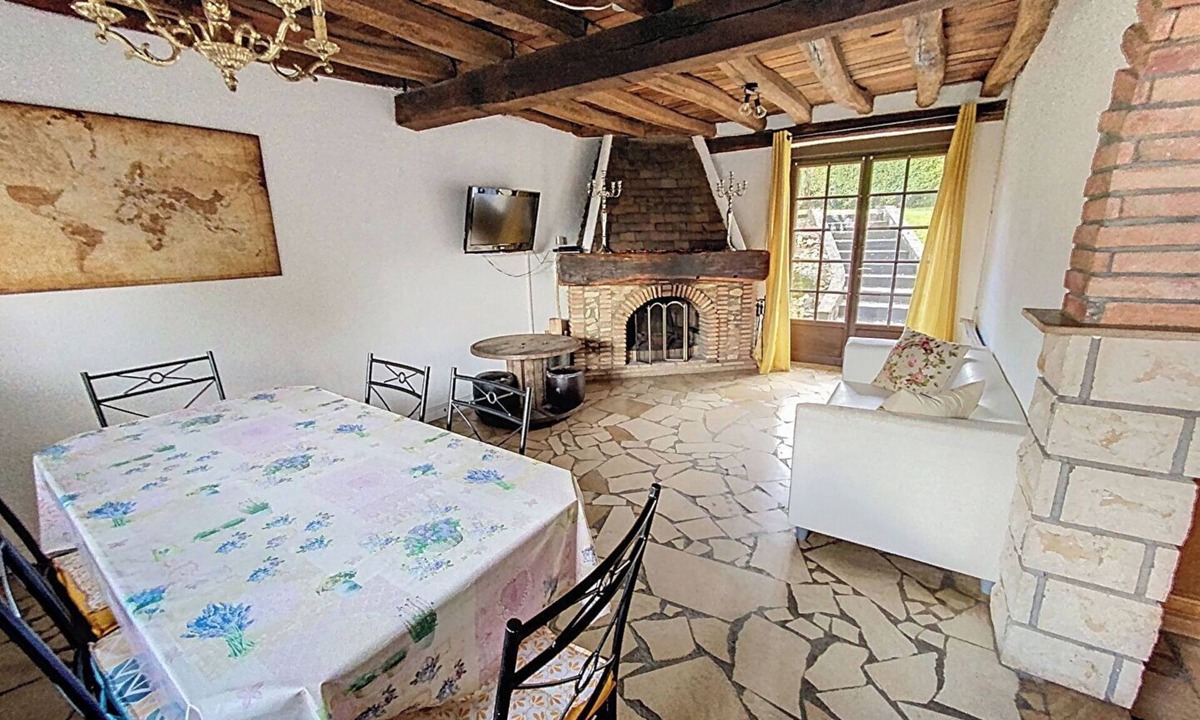 Thury House | Gîte Lilas Sensation