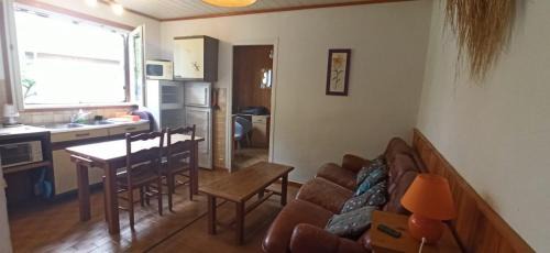 Arthez-de-Bearn Apartment | Gîte Mendi