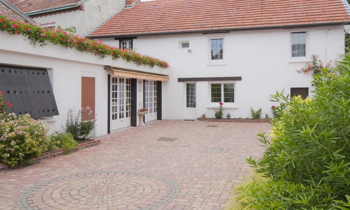 Villers-sous-Chatillon House | Gîte Millésime Et Une Nuit