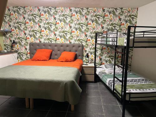 Saint-Florent-sur-Auzonnet Apartment | Gîte Olivia